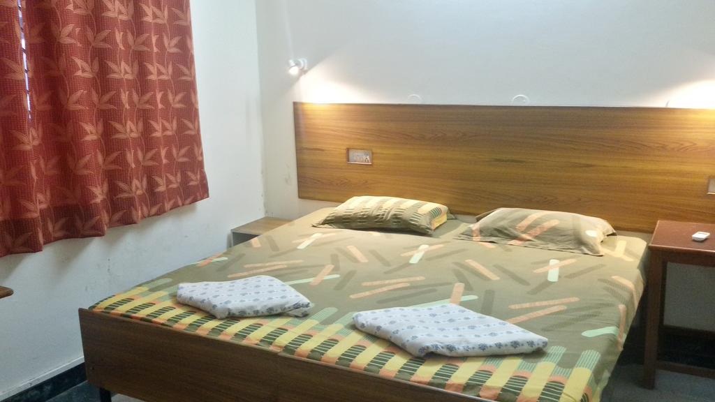 Hotel Sukhsadan Dehradun Camera foto