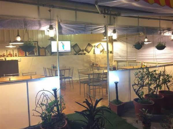 Hotel Sukhsadan Dehradun Esterno foto